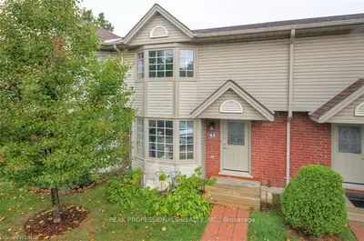 50 CHAPMAN Court 63, London North, ON N6G 5E1