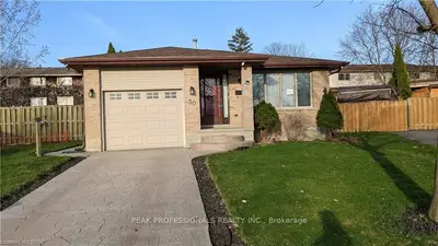 30 MODY Court, London East, ON N5Y 5G7