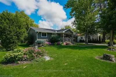 188 VICTORIA Drive, South Huron, ON N0M 1K0