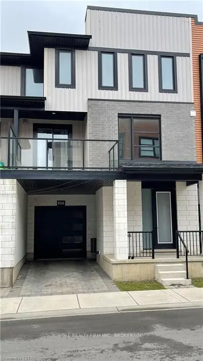 856 WEST VILLAGE Square, London North, ON N6H 0J7