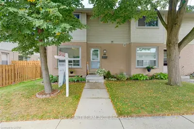 75 ANSONDALE Street 60, London South, ON N6C 5W5