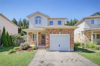 597 RIDGEVIEW Drive, London East, ON N5Y 6H7