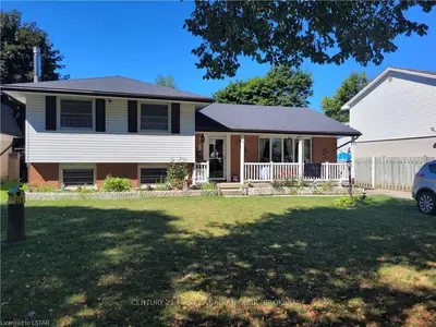 112 WESTBURY Avenue, London South, ON N6J 3B1