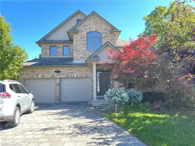 1557 Privet Place, London North, ON N5X 0E7