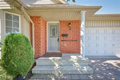 122 SHERWOOD FOREST Square 16, London North, ON N6G 5G8