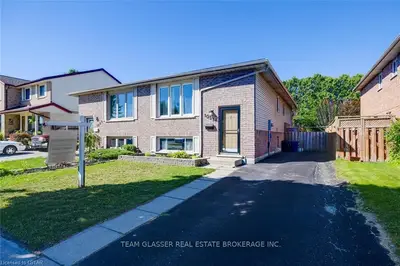1051 Pearson Drive, Woodstock, On N4s 8v1