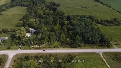15896 TALBOT Trail, Chatham-Kent, ON N0L 1X0
