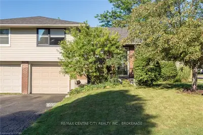 29 VINCENT Crescent, London South, ON N6C 4X9