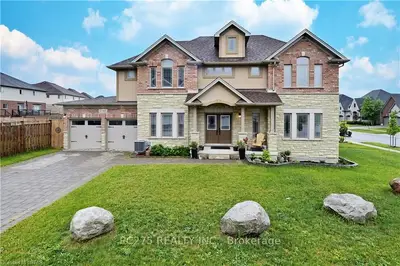 2310 Callingham Drive, London North, On N6g 5l8