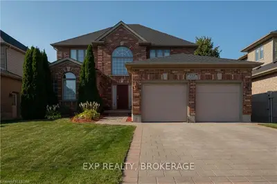 510 COTTONTAIL Crescent, London North, ON N5X 4M4