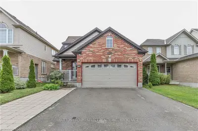 1155 FOXCREEK Road, London North, ON N6G 0C6