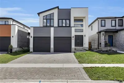 1315 TWILITE Boulevard, London North, ON N6G 0X8