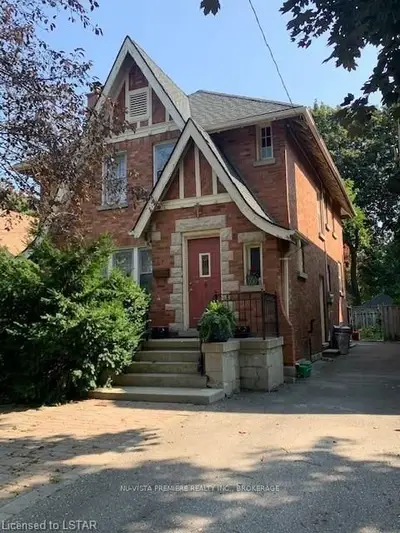990 COLBORNE Street, London East, ON N6A 4A8