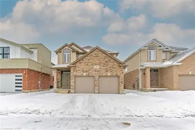 511 Sophia Crescent, London North, ON N6G 0T5