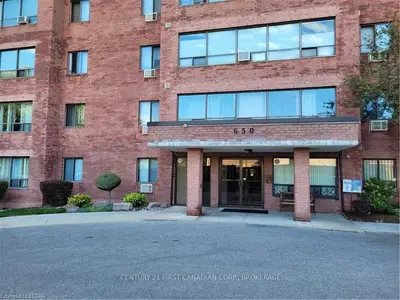 650 CHEAPSIDE Street 2B, London East, ON N5Y 5J8