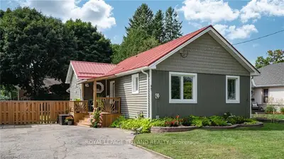 87 Lisgar Avenue, Tillsonburg, On N4g 3l2