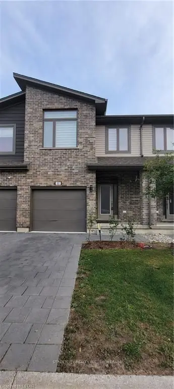 1960 Dalmagarry Road 93, London North, ON N6G 5B1