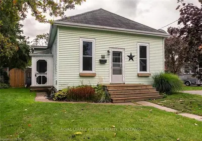 44 Harvey Street, Aylmer, On N5h 1t1