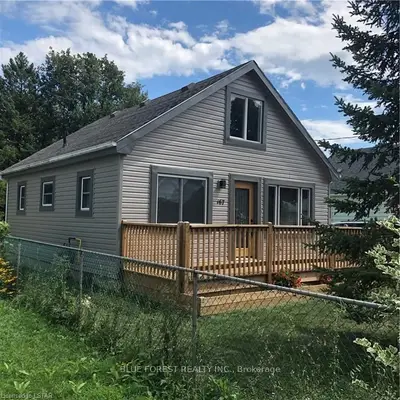 167 FORHAN Street, Chatham-Kent, ON N8A 3R6