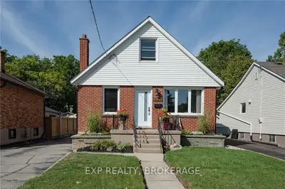 171 HELENA Avenue, London South, ON N5Z 3M1