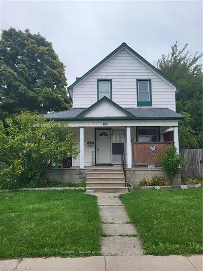 245 Sydenham Street, Aylmer, On N5h 1m1