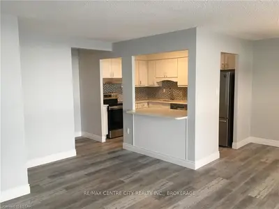 363 Colborne Street 2104, London East, ON N6B 2V3