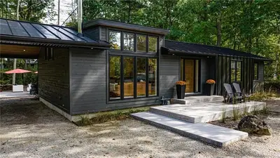 10302 BEACH O'PINES Road, Lambton Shores, ON N0M 1T0
