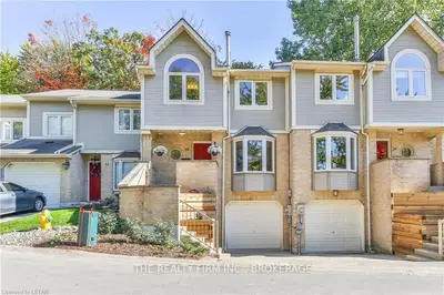 9 Ailsa Place 30, London South, On N5z 4z6