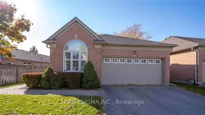 2025 Meadowgate Boulevard 222, London South, On N6m 1k9