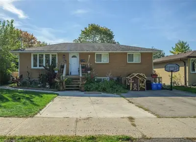 121 Lyman Street, London East, On N5y 1m9