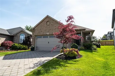 963 Roulston Crescent, London North, On N6h 0e8