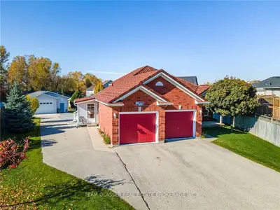 1659 Edgepark Place, London East, On N5v 5e4
