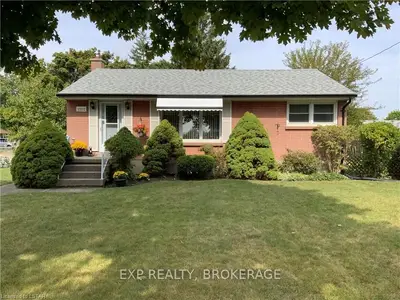 1702 Seeley Drive, London East, On N5w 2b1