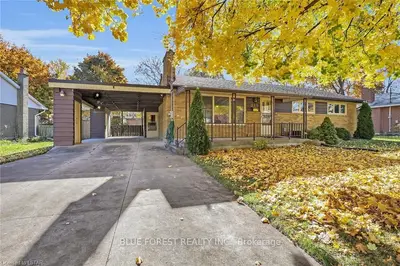 289 Deer Park Circle, London North, On N6h 3c4