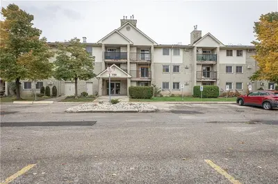 735 Deveron Crescent 312, London South, On N5z 4x8