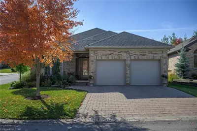 2133 Jack Nash Drive, London South, On N6k 5r1