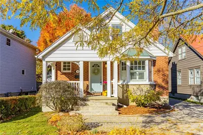 44 Briscoe Street E, London South, On N6c 1w9