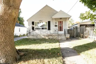 271 Giles Street, London East, On N5z 2w2