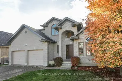 1576 Logans Way, London South, On N6k 0b2