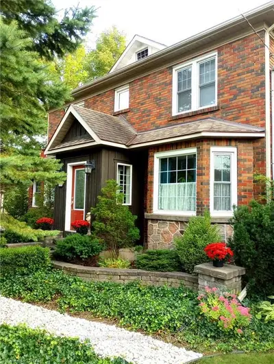 413 Broadway Street, Tillsonburg, On N4g 3s8