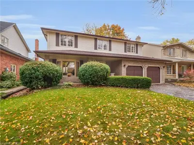 24 Farmington Terrace, London South, On N6k 3n4