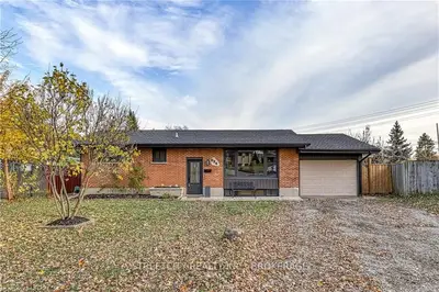 934 Eagle Crescent, London South, On N5z 3h7