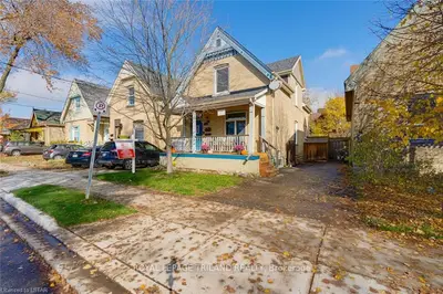 536 English Street, London East, On N5w 3v2