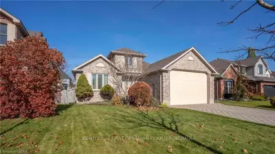 47 Toohey Lane, London North, On N6g 4y1