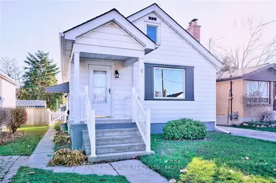 25 Highway Avenue, London South, On N6c 2k4