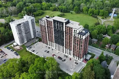 1235 Richmond Street 1015, London East, On N6a 0c1