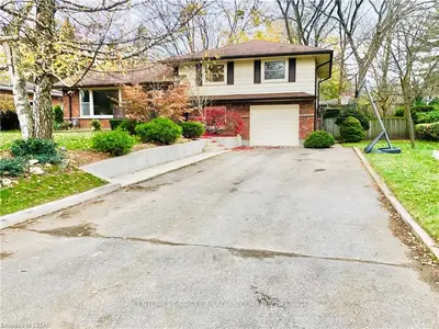 652 Sherene Terrace, London North, On N6h 3k1