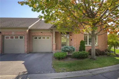 2025 Meadowgate Boulevard 212, London South, On N6m 1k9