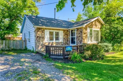 6562 WATERWORKS Road, Sarnia, ON N0N 1C0