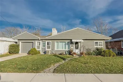 220 Edward Street, London South, On N6c 3j4